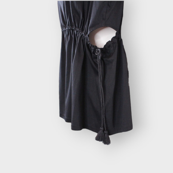 CLUB MONACO  Janou Top Cut-out with Tassels in Black Size Medium - Picture 8 of 12